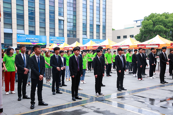 南京新華第十八屆校園人才交流會暨2019年創(chuàng)就業(yè)宣傳周啟動儀式正式啟幕！